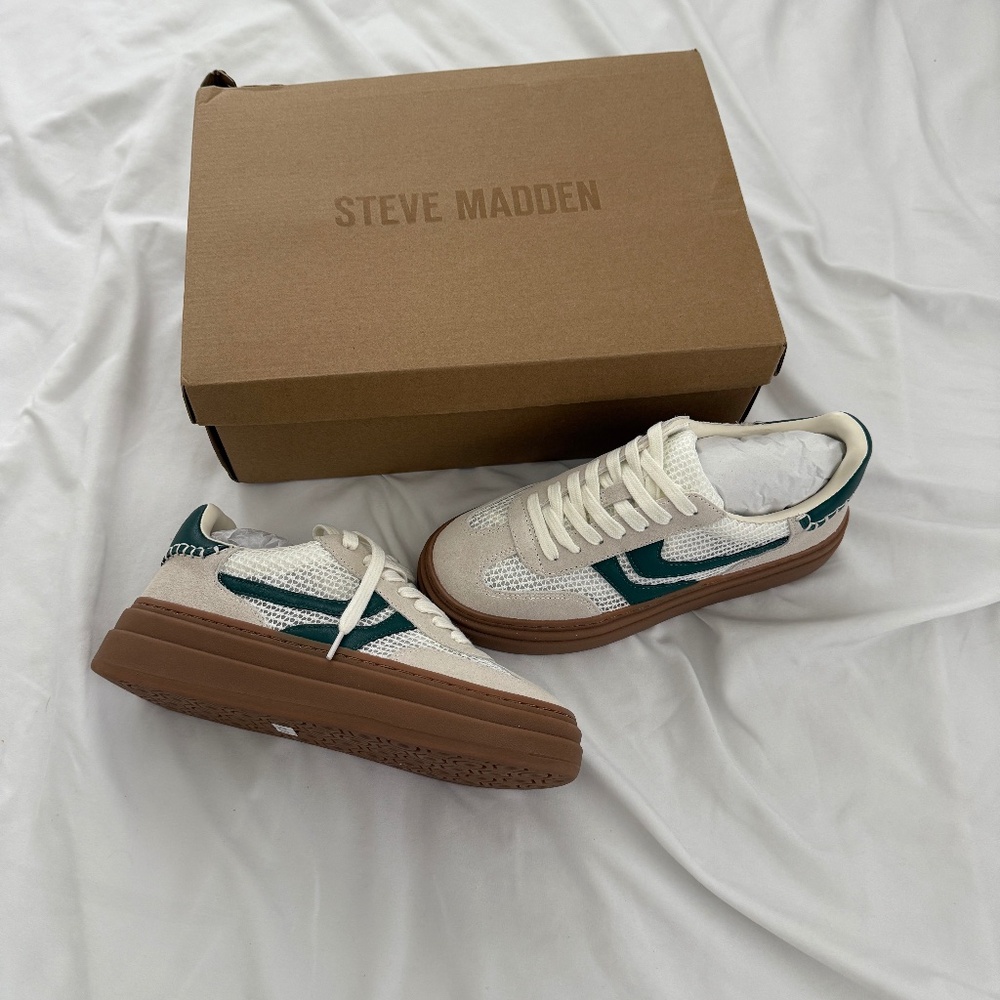steve madden dodge platform sneakers - Picture 1 of 8